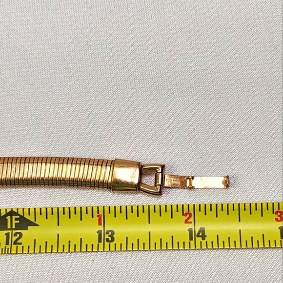 Vintage Coro Gold Chocker with Blue Rhinestone Accents - Picture 9 of 13